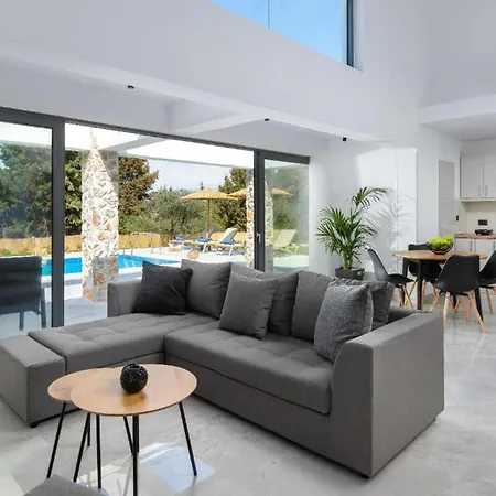 Aiora Luxury Villas Afantou Exterior photo